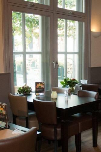 Отель Hotel Eetcafe van Ee