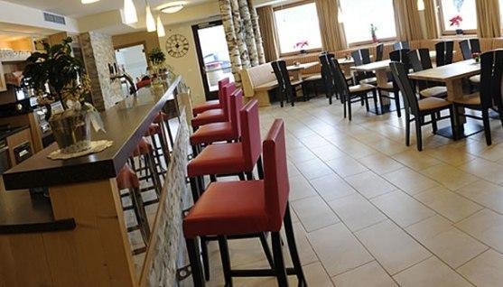 Отель Alpenlife Hotel Someda