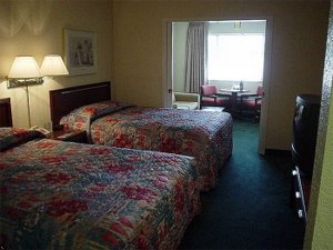 Отель Oxford Suites Redding