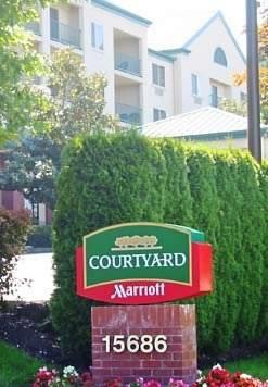Отель Courtyard Portland Tigard