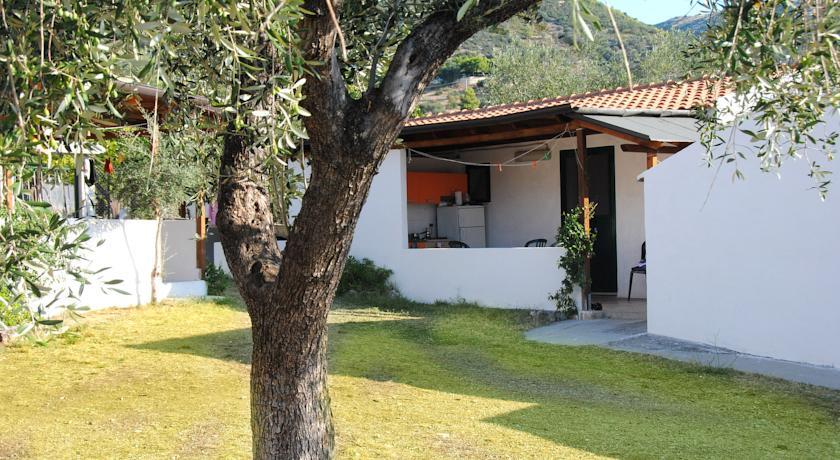 Отель Leonardo Casa Vacanze