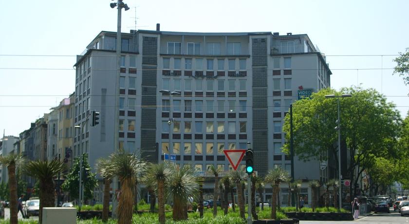 Domo Hotel Mondial