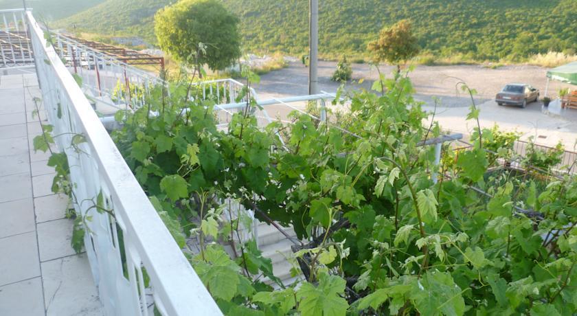 Апартаменты Apartments Kamenice