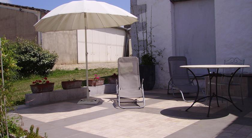 Мини-отель La Vigne Près De Saint Emilion
