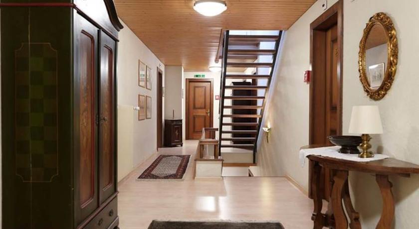 Апартаменты Chartreuse Appartment