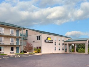 Отель Days Inn Harrison