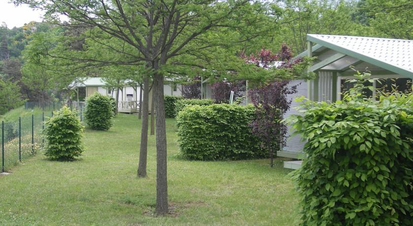 Отель Camping les Roches