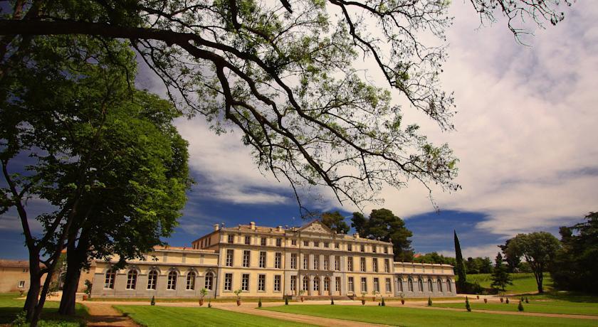 Отель Chateau De Pennautier