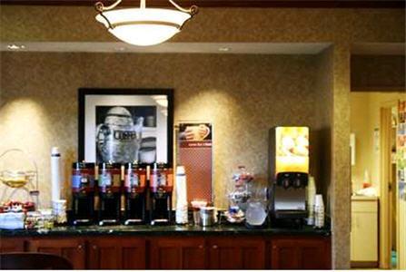 Отель Hampton Inn South Haven
