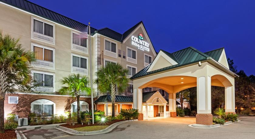 Отель Country Inn and Suites