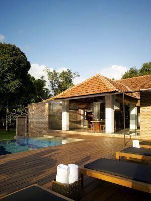 Отель Comilla Bungalow