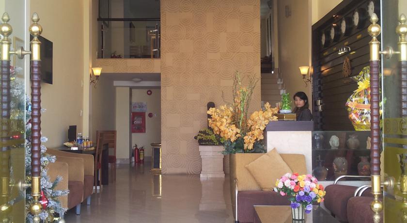 Cham Hotel