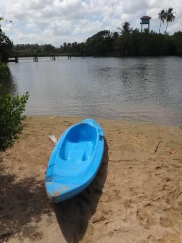 Отель Pastissade Beach