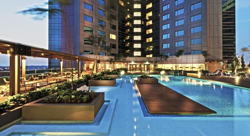 Отель Doubletree by Hilton Johor Bahru