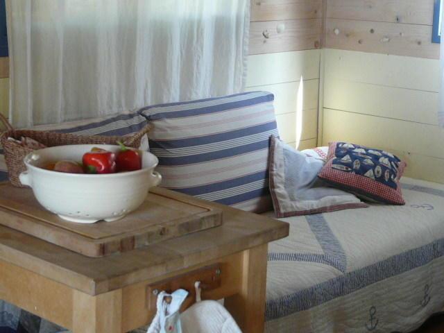 Апартаменты Sea Wind in Mikhmoret