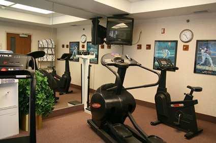 Отель Hampton Inn Cincinnati Eastgate