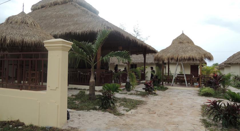Eolia Beach Resort