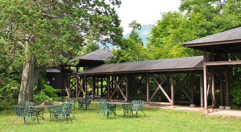 Отель Yufuin Yumeguri Hotel Sankouen