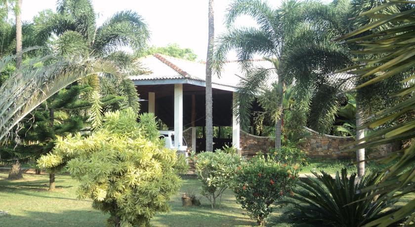 Отель Royal Green Garden Hotel