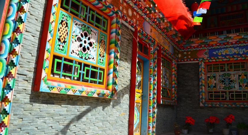 Отель Jiuzhaigou Zhaozilong (Xin) Inn
