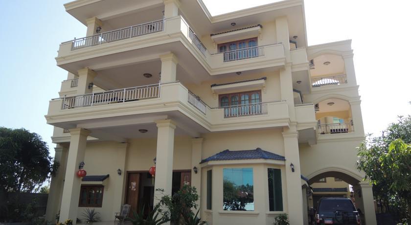 Polowai White Sand Villa House