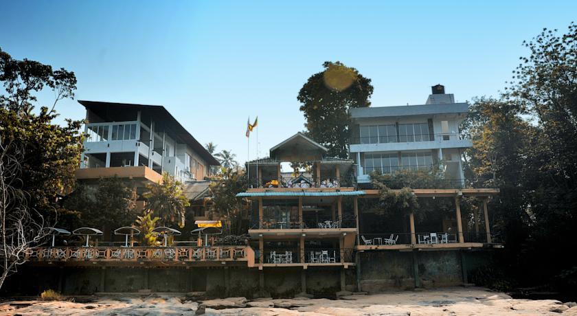 Отель Relidiya Hotel Pinnawala
