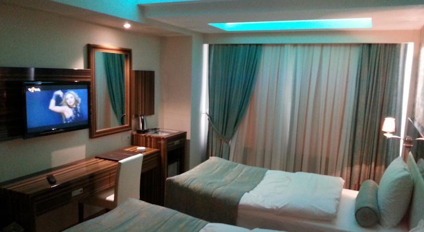 Отель Hotel Grand Plus