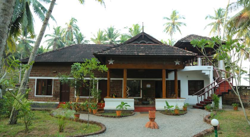 Отель Kadaltheeram Ayurvedic Beach Resort