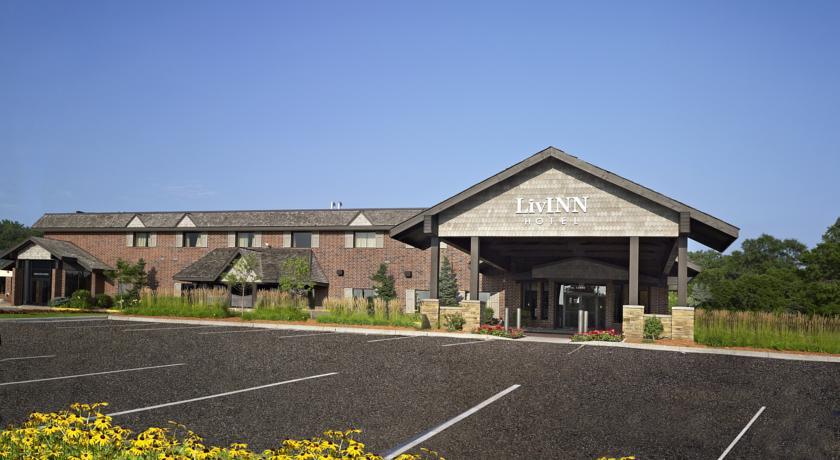 Отель LivINN Hotel Minneapolis North / Fridley
