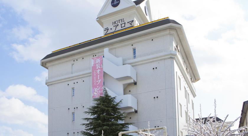 Отель Hotel La Aroma Sendai