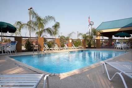 Отель Hampton Inn Slidell