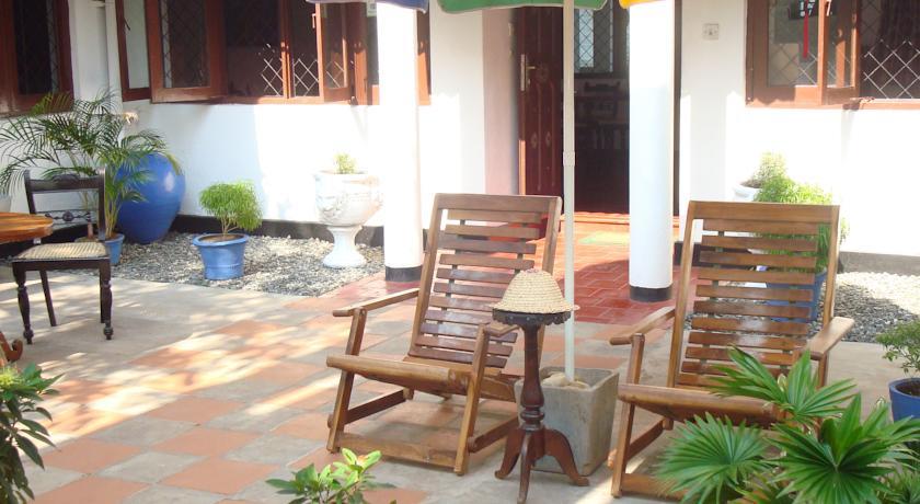 Гостевой дом Blue Seas Guest House