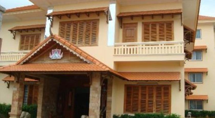 Отель Khemara Battambang Hotel