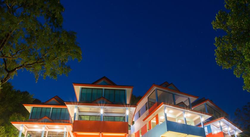 Отель Ban Rueu Resort