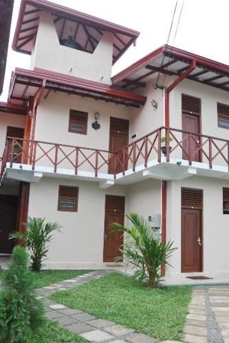 Отель Bay View Villa