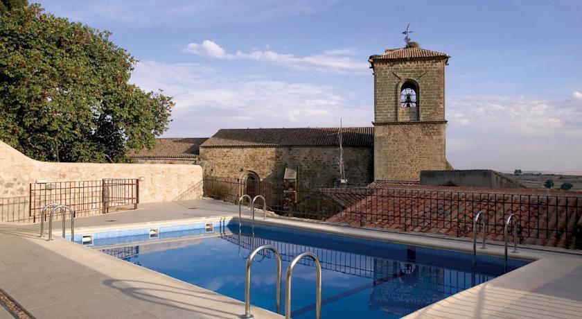 Отель NH Palacio de Santa Marta
