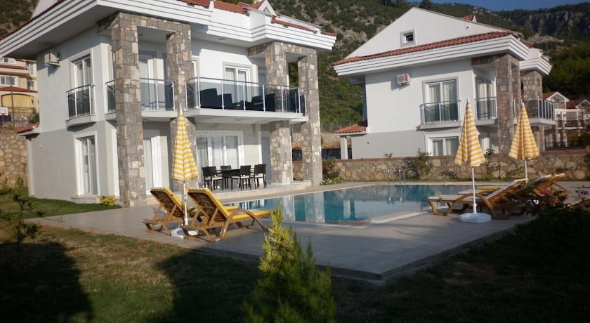 New Age Golden King Villas