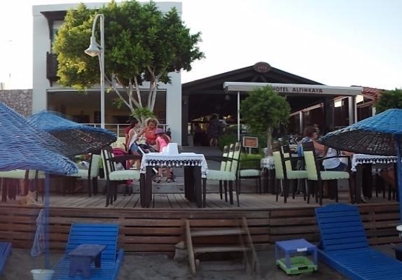 Отель Hotel Altinkaya
