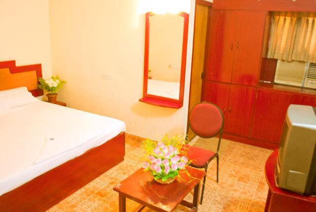 Hotel Dolphin Park