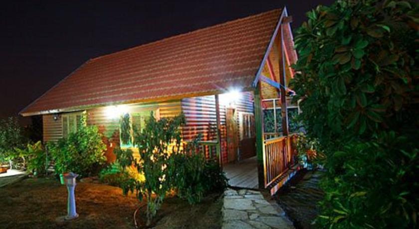 Отель Biktot Nof Yaldut Chalet
