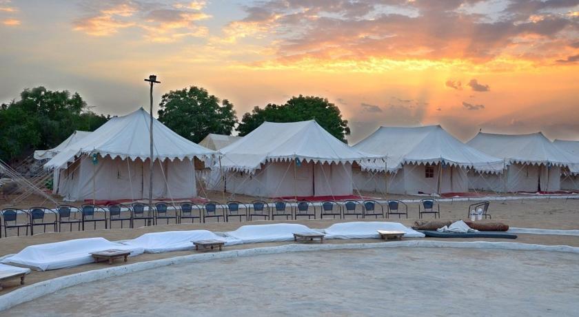 Отель Desert Adventure Camp