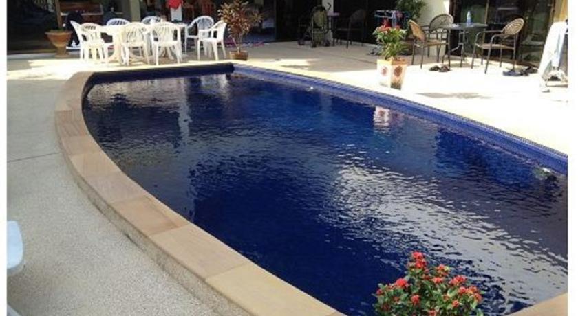Отель Peter Kamala Guesthouse