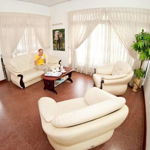 Мини-отель Omni Holiday Bungalow