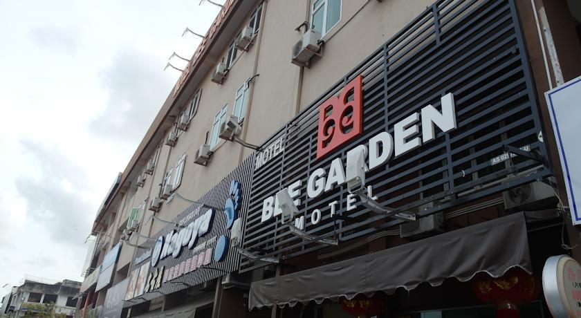 Отель Bee Garden Motel