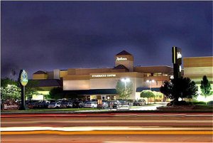Отель Radisson Hotel at Star Plaza