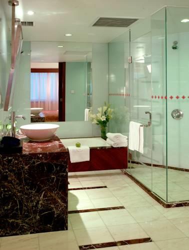 Отель Luxemon Xinjiang Hongfu Hotel