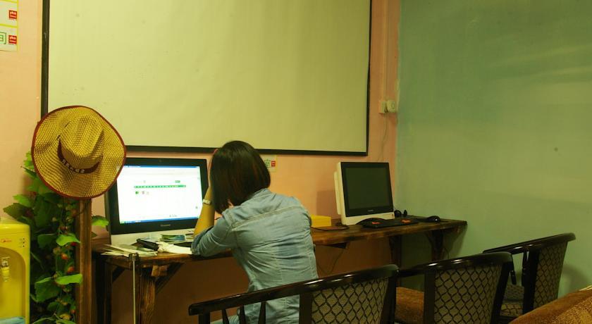 Хостел Danxia International Youth Hostel