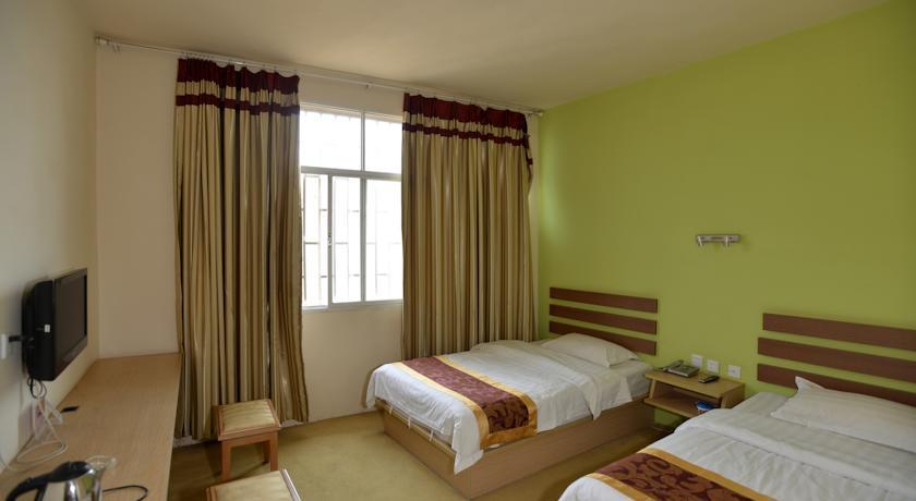 Отель Kunming TianRui Hotel (Airport Branch)