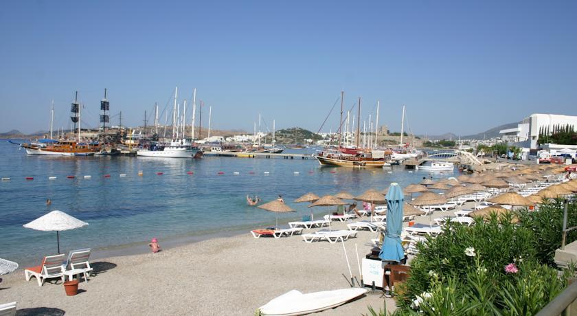 Bebek Apartment