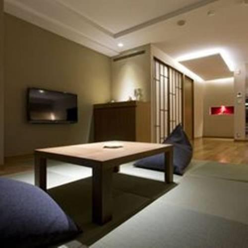 Отель The Lake View Toya Nonokaze Resort